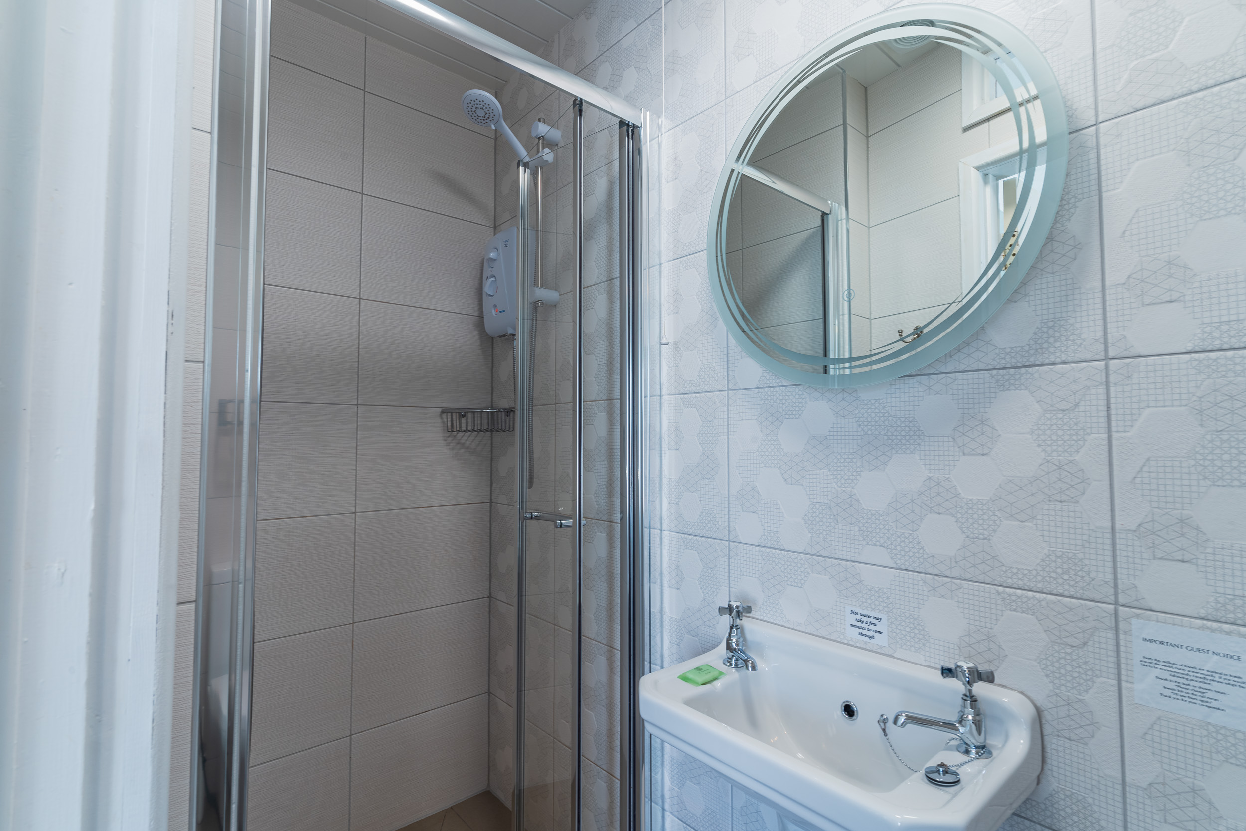 Beach Comber - Image 5 | The Highcliffe Hotel, Wales